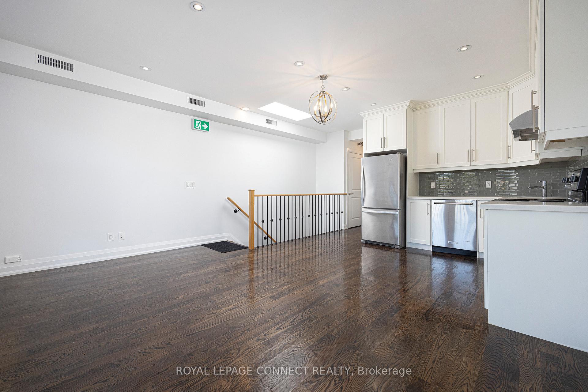 Photo 14 of Unit 3rd, 690 Shaw Street, Toronto, Palmerston-Little Italy — HOMEH