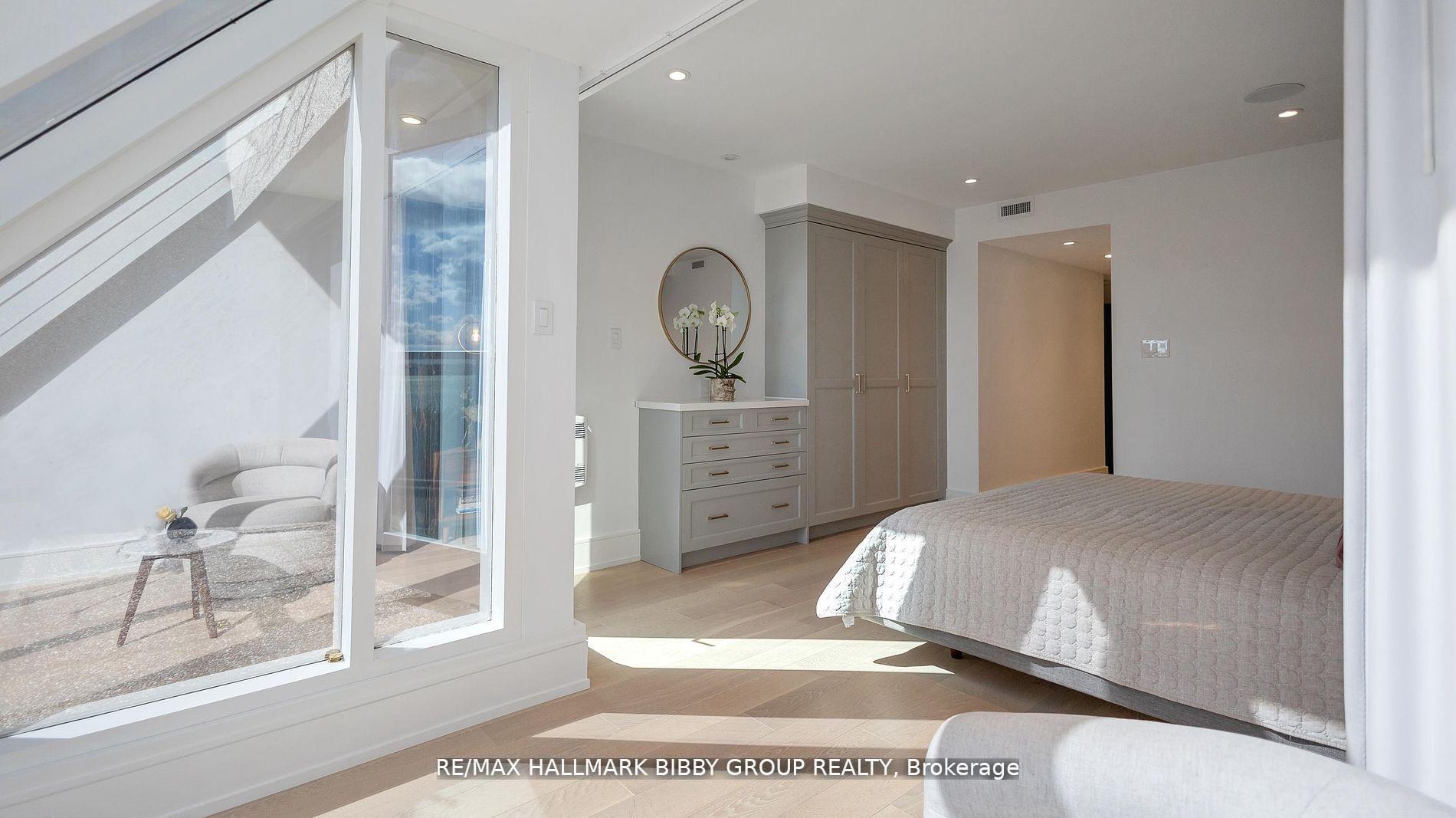 Photo 24 of Unit 613, 99 Harbour Square, Toronto, Waterfront Communities — HOMEH