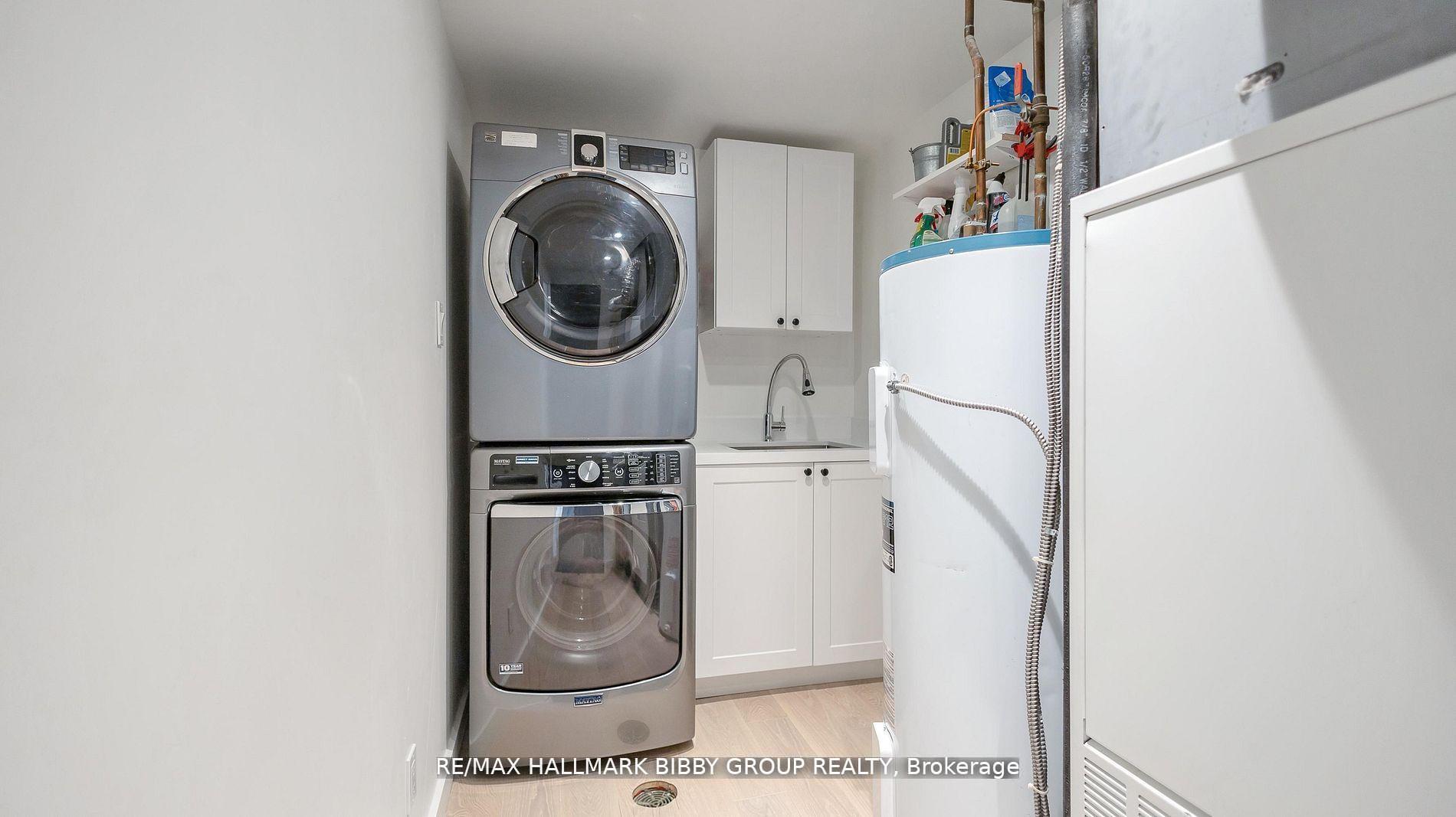 Photo 12 of Unit 613, 99 Harbour Square, Toronto, Waterfront Communities — HOMEH