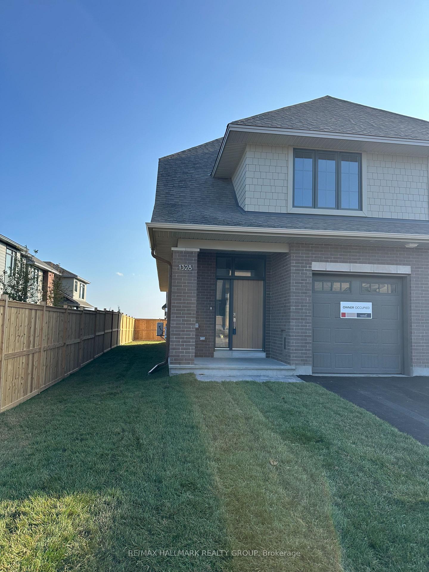 Photo 1 of 1328 Whitlow Grass Way, Ottawa, Kanata - Rural Kanata (Central) — HOMEH