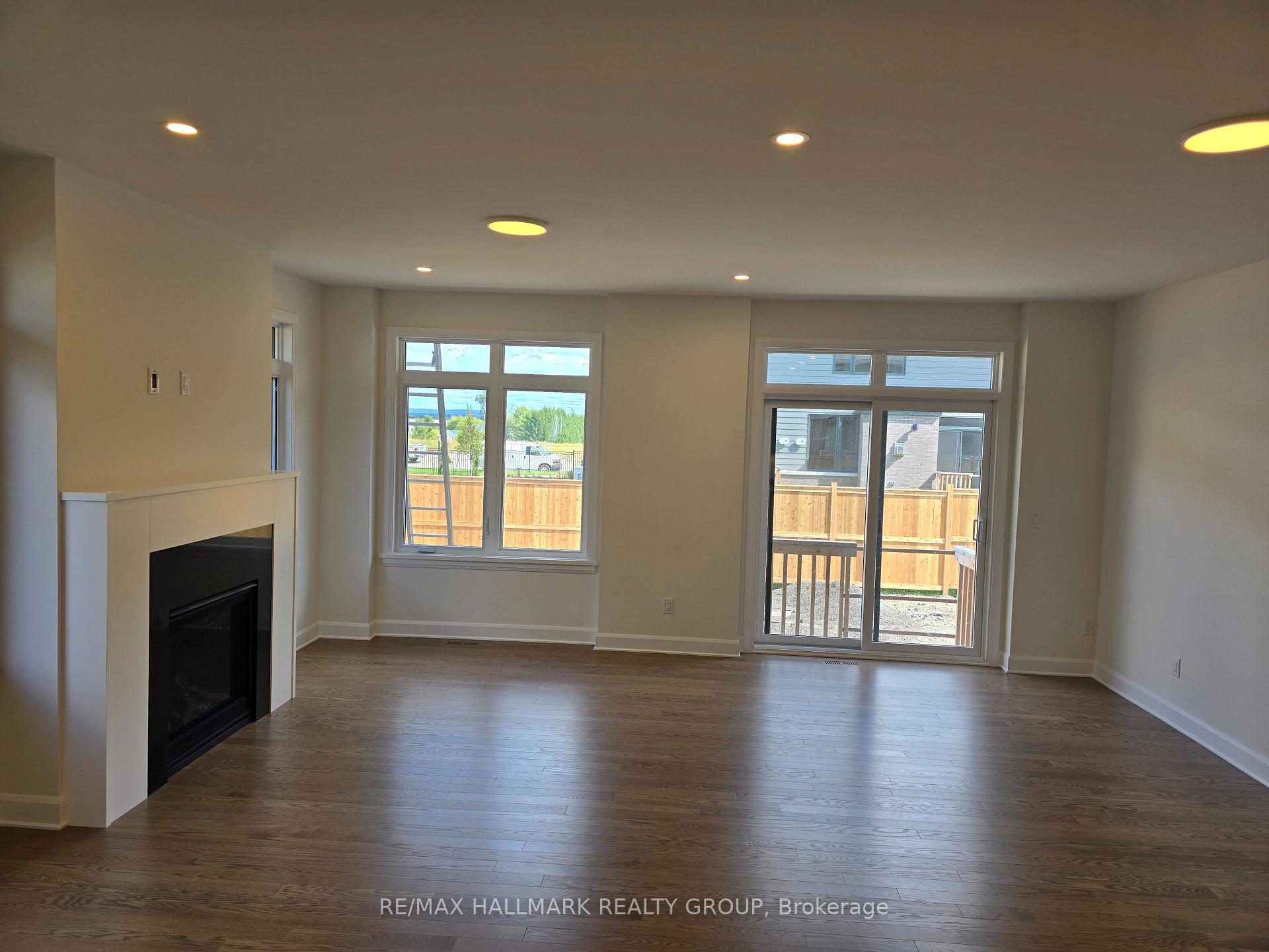 Photo 6 of 1328 Whitlow Grass Way, Ottawa, Kanata - Rural Kanata (Central) — HOMEH
