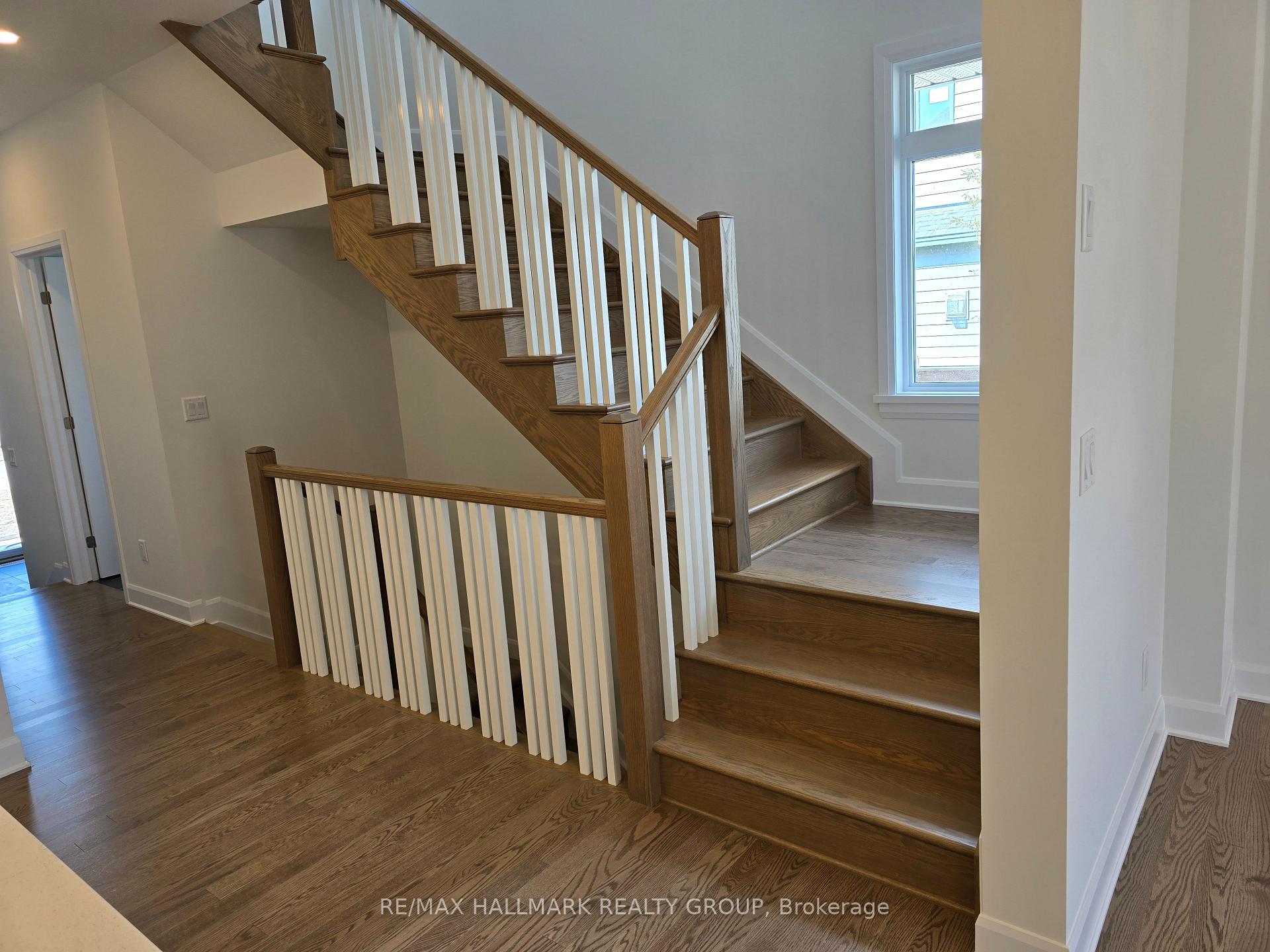 Photo 13 of 1328 Whitlow Grass Way, Ottawa, Kanata - Rural Kanata (Central) — HOMEH