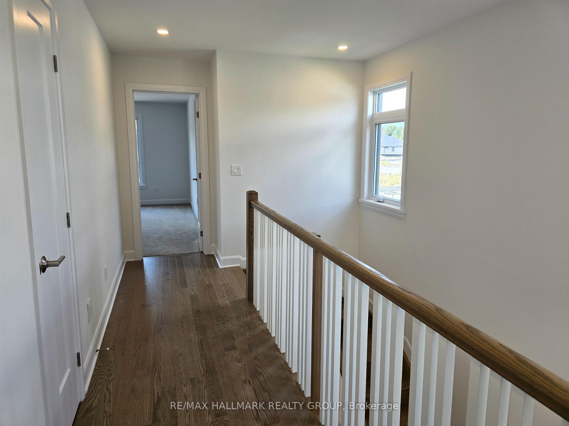 Photo 7 of 1328 Whitlow Grass Way, Ottawa, Kanata - Rural Kanata (Central) — HOMEH