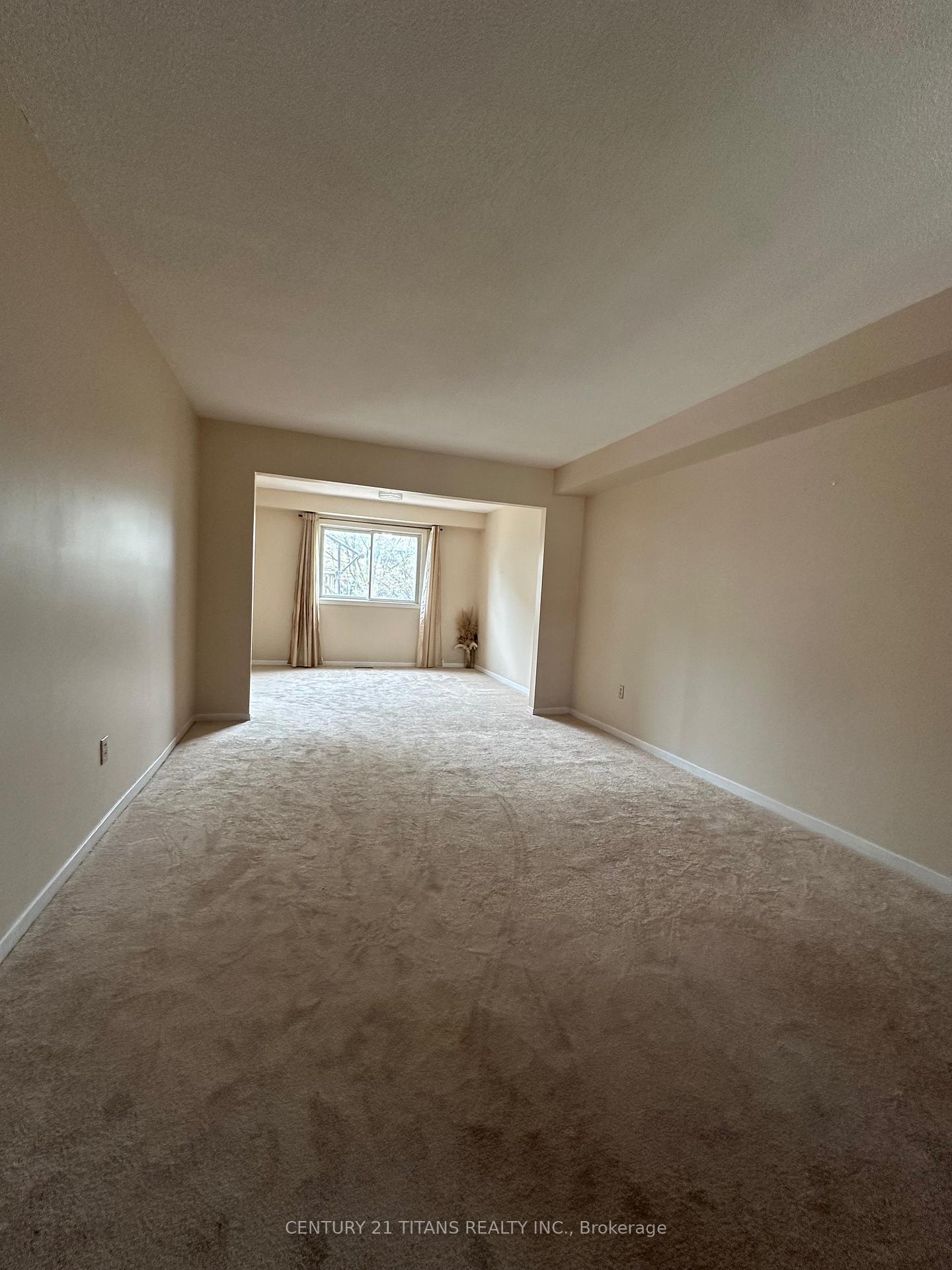 Photo 9 of 75 Cornwall Drive, Ajax, Central — HOMEH