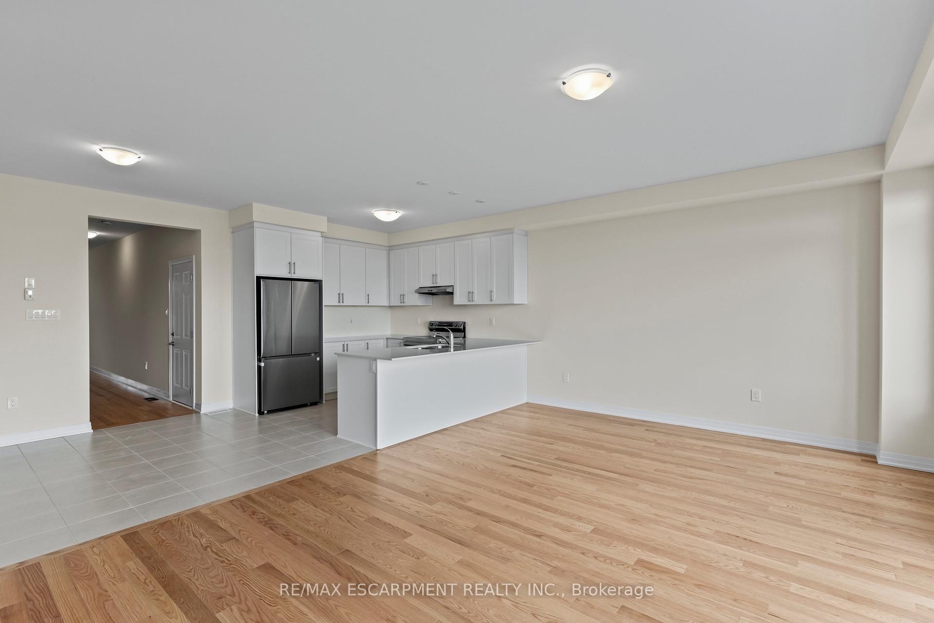 Photo 4 of 129 Alway Road, Hamilton, Binbrook — HOMEH