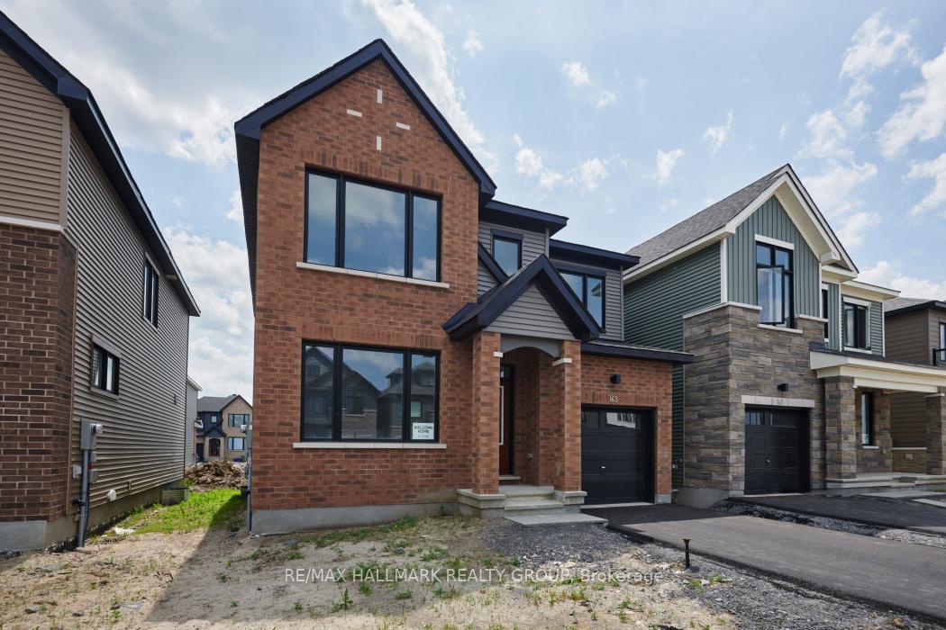 Photo 4 of 163 Conservancy Drive, Ottawa, Barrhaven - Heritage Park — HOMEH