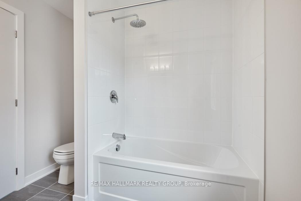 Photo 16 of 163 Conservancy Drive, Ottawa, Barrhaven - Heritage Park — HOMEH