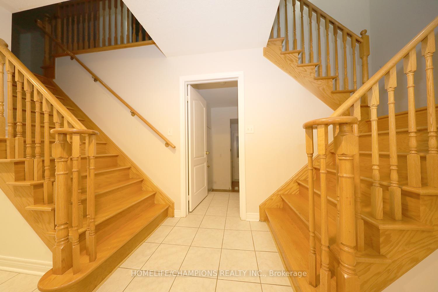 Photo 13 of 17 Coyle Street, Ajax, Northeast Ajax — HOMEH
