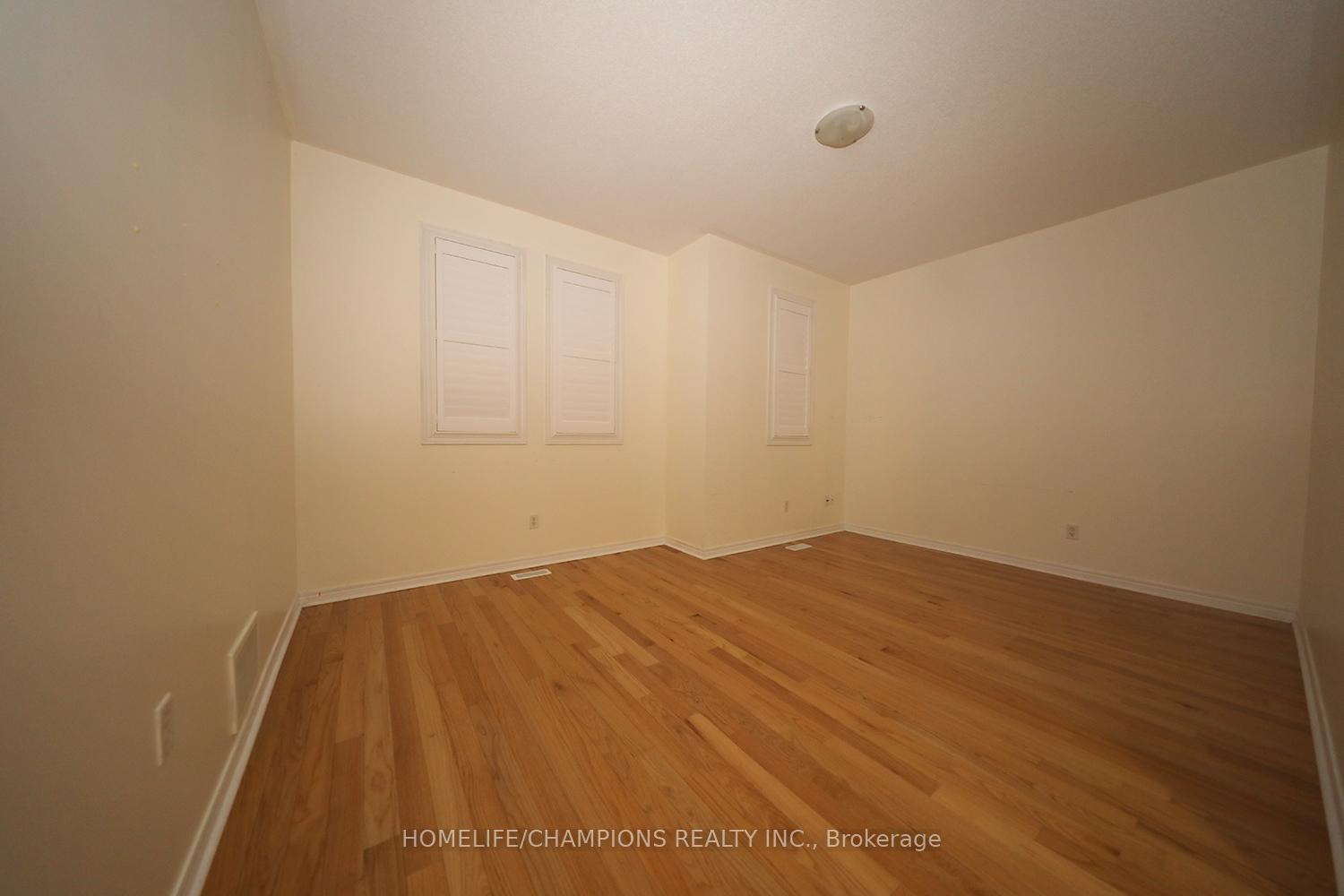 Photo 7 of 17 Coyle Street, Ajax, Northeast Ajax — HOMEH