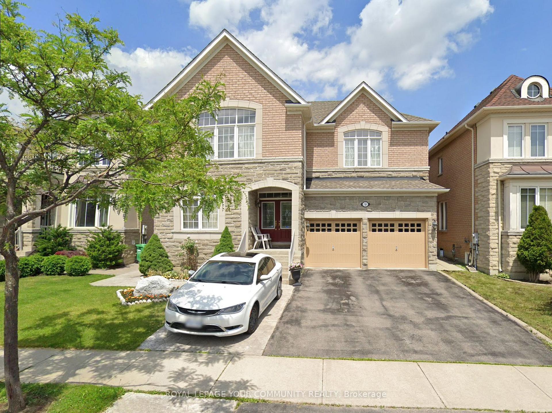 Front of 9 Hawkridge Trail