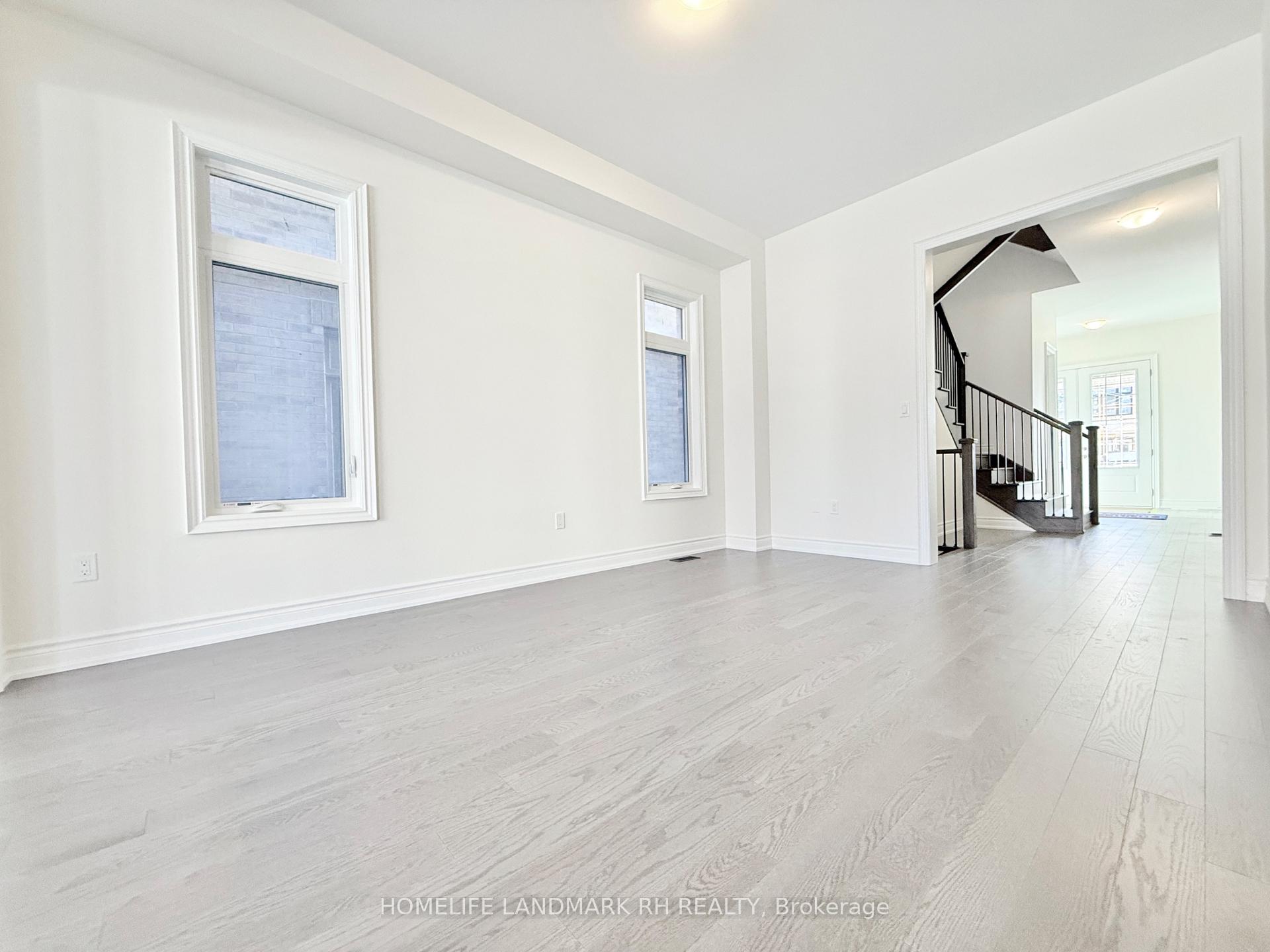 Photo 3 of 18 Lucy Pick Avenue, Markham, Rural Markham — HOMEH