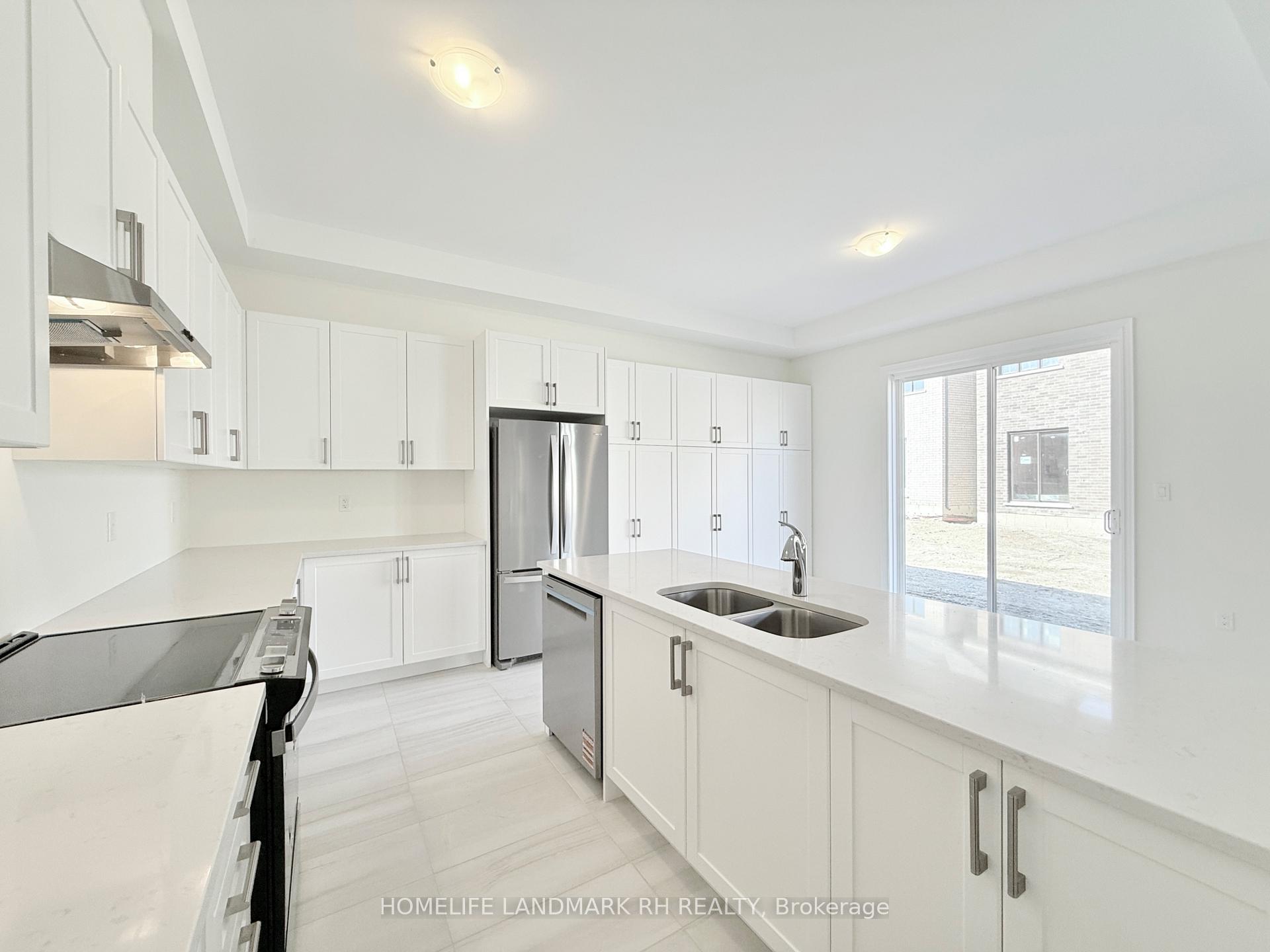 Photo 2 of 18 Lucy Pick Avenue, Markham, Rural Markham — HOMEH