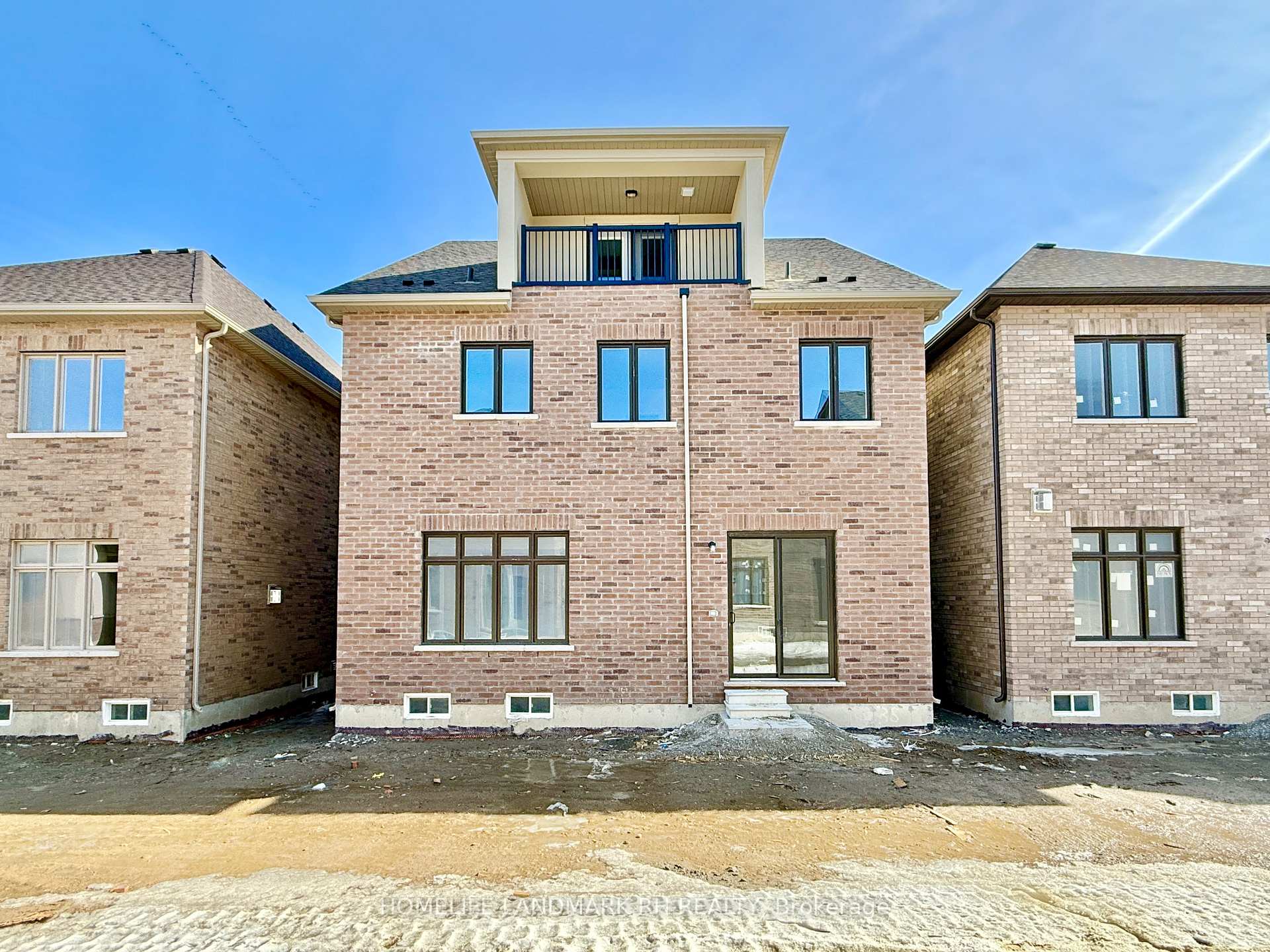 Photo 30 of 18 Lucy Pick Avenue, Markham, Rural Markham — HOMEH