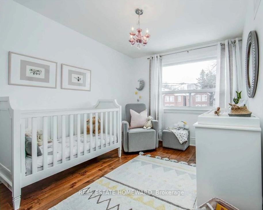 Photo 8 of 24 Manor Road E, Toronto, Mount Pleasant West — HOMEH