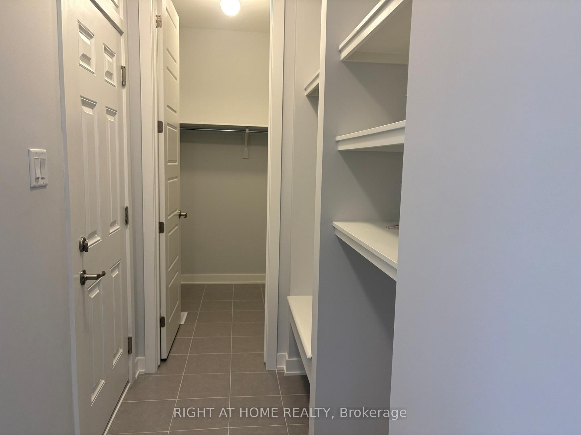 Photo 4 of 641 Bronzo Copper Crescent, Ottawa, Richmond — HOMEH