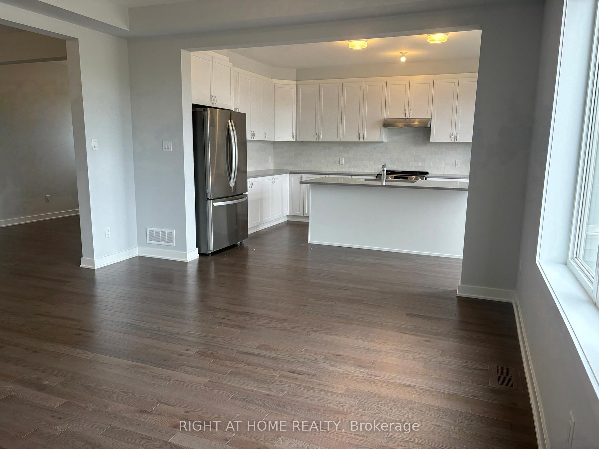 Photo 18 of 641 Bronzo Copper Crescent, Ottawa, Richmond — HOMEH