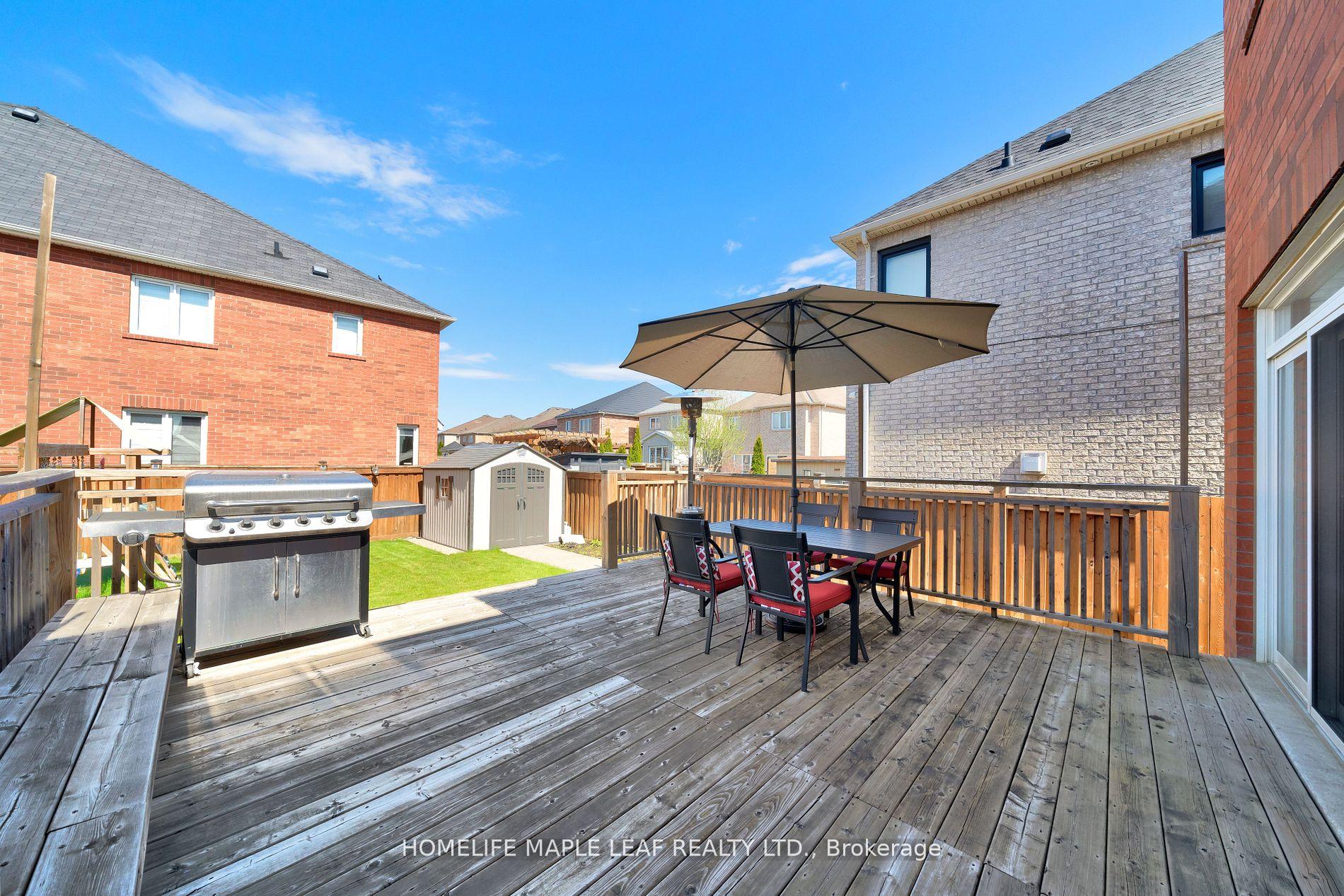 Photo 24 of 39 Snapdragon Square, Brampton, Bram East — HOMEH