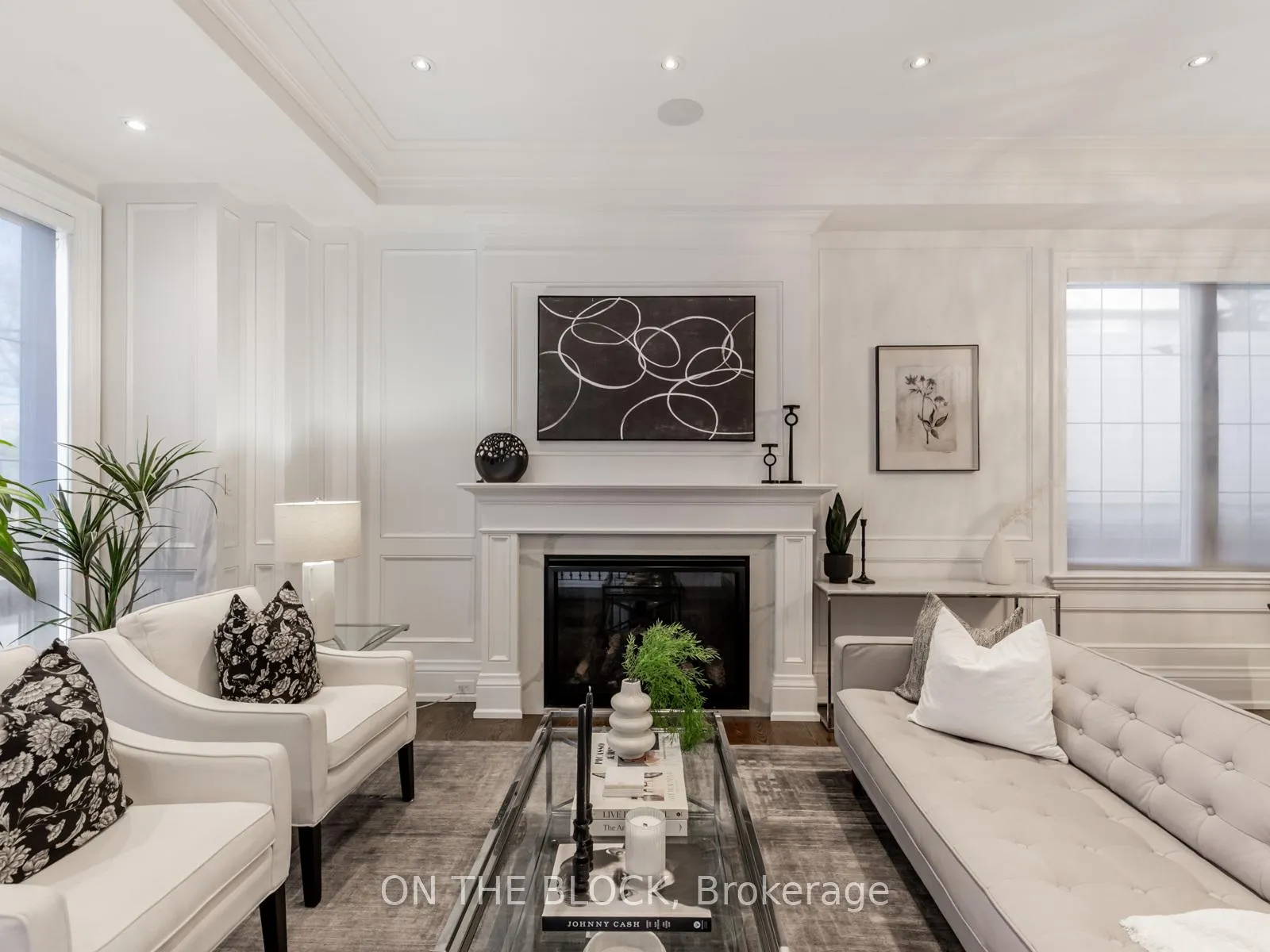 Photo 4 of 225 Joicey Boulevard, Toronto, Bedford Park-Nortown — HOMEH