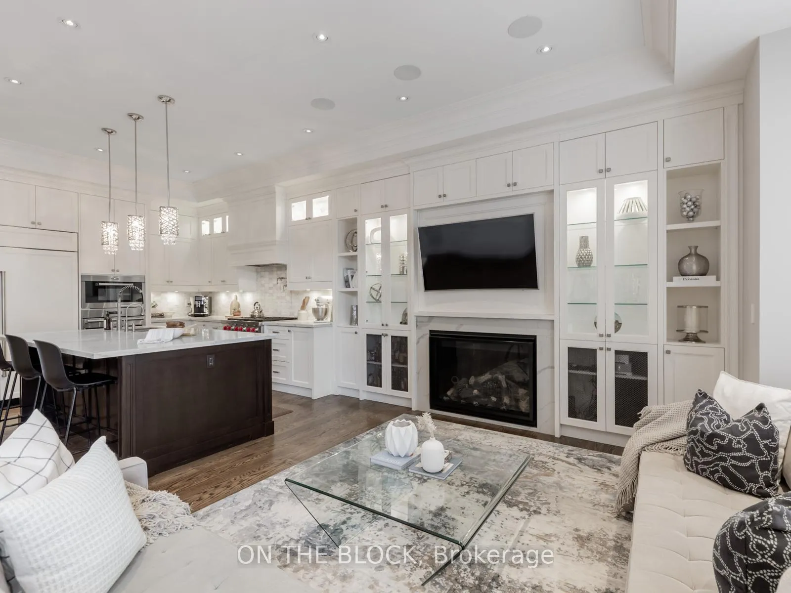 Photo 13 of 225 Joicey Boulevard, Toronto, Bedford Park-Nortown — HOMEH