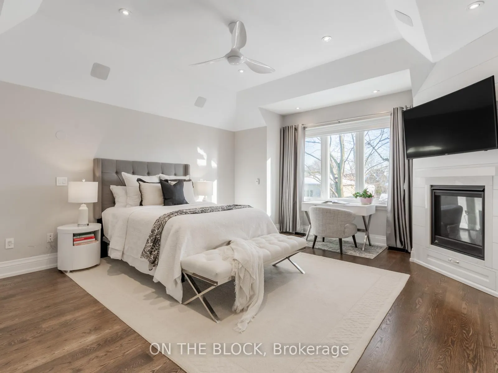 Photo 20 of 225 Joicey Boulevard, Toronto, Bedford Park-Nortown — HOMEH