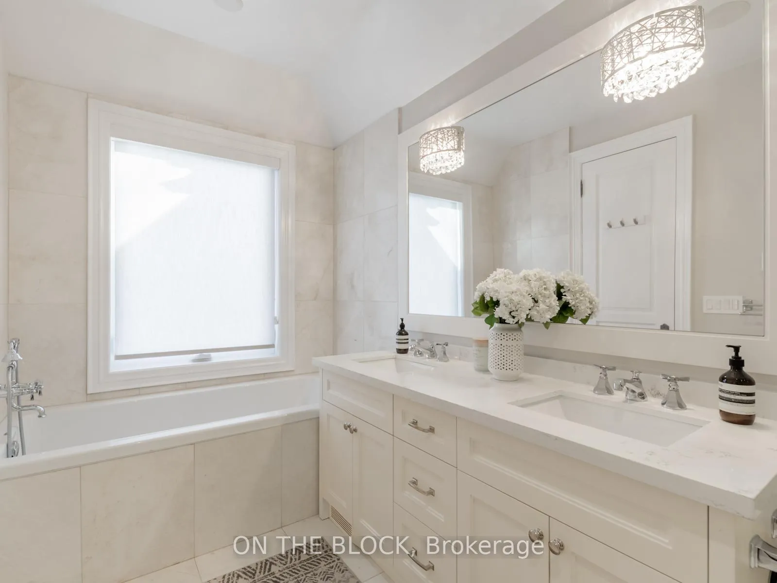 Photo 22 of 225 Joicey Boulevard, Toronto, Bedford Park-Nortown — HOMEH