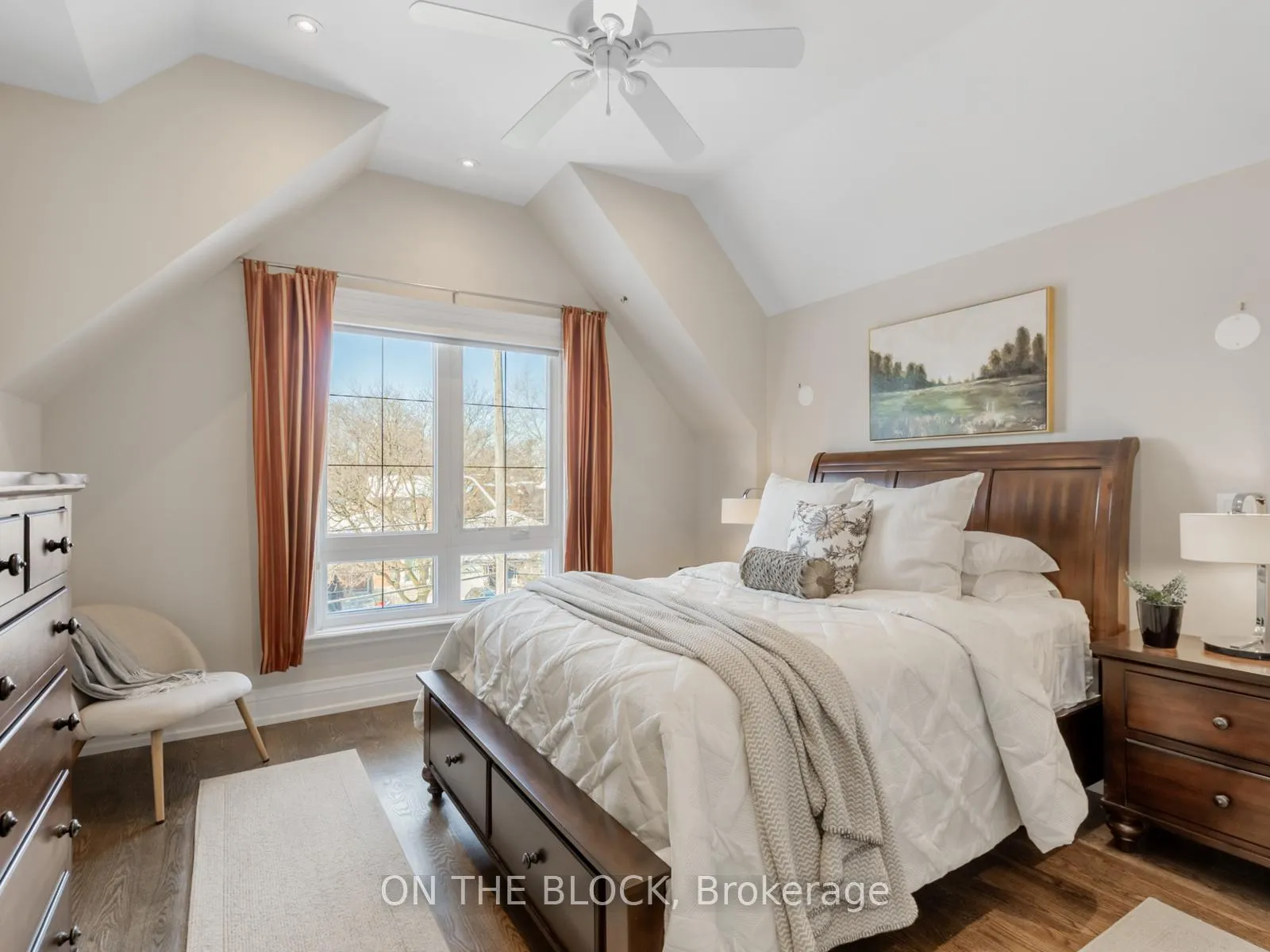 Photo 25 of 225 Joicey Boulevard, Toronto, Bedford Park-Nortown — HOMEH