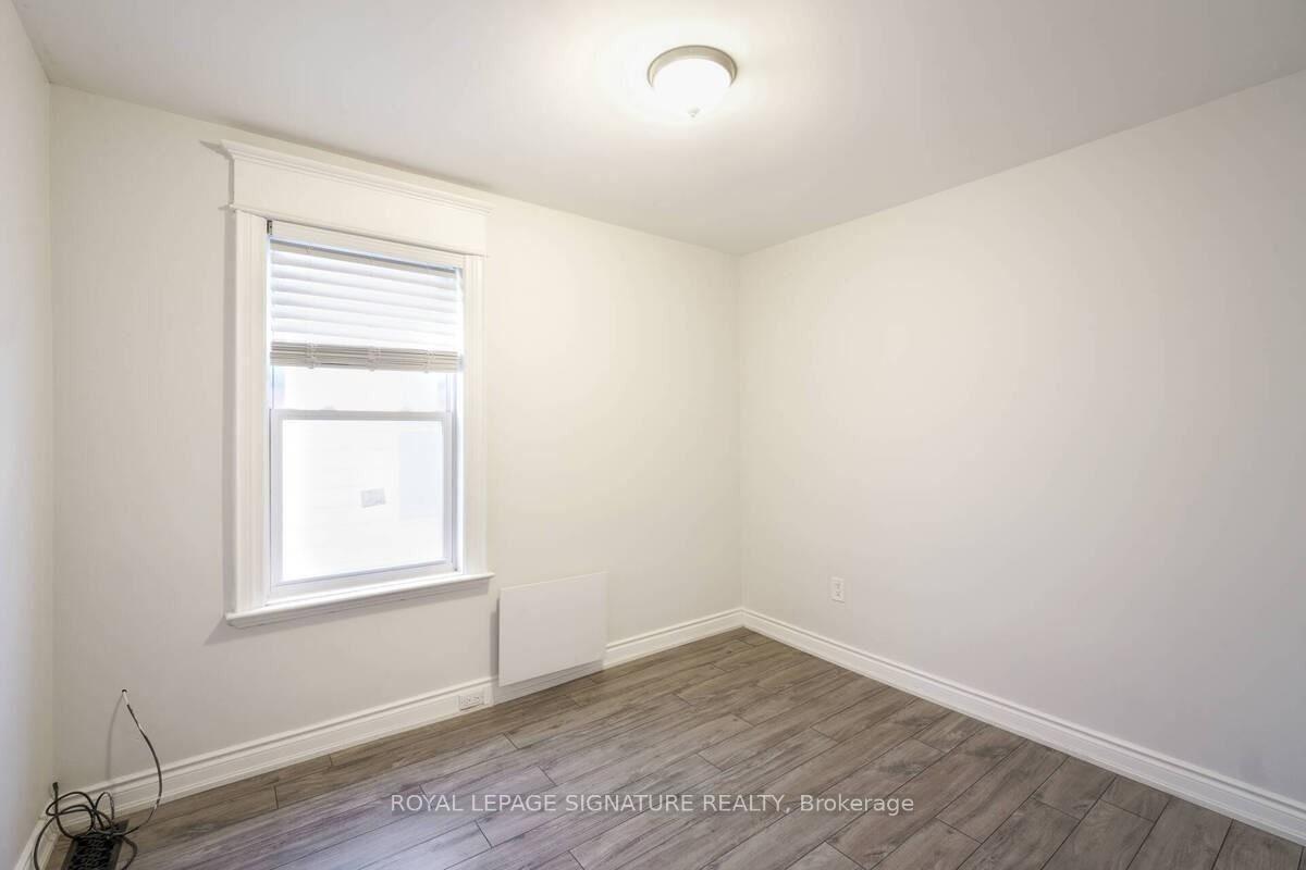 Photo 19 of 2079 Gerrard Street E, Toronto, East End-Danforth — HOMEH