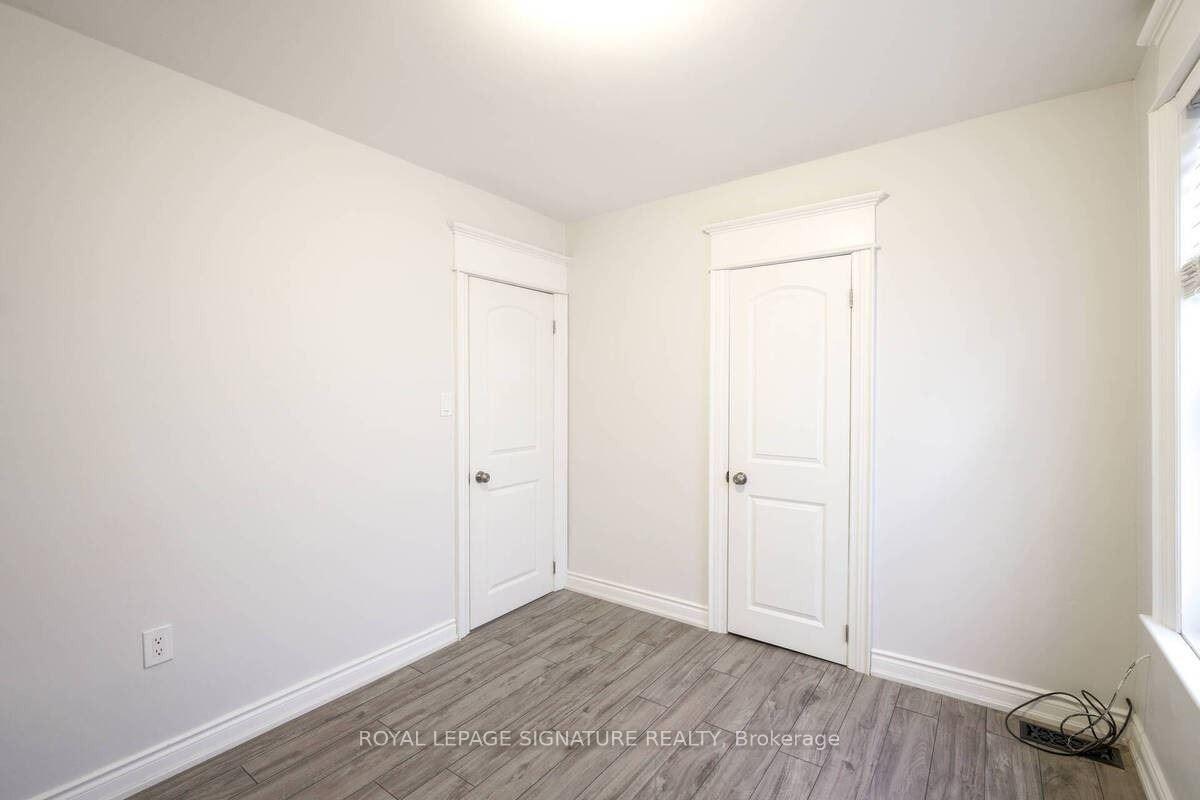 Photo 16 of 2079 Gerrard Street E, Toronto, East End-Danforth — HOMEH