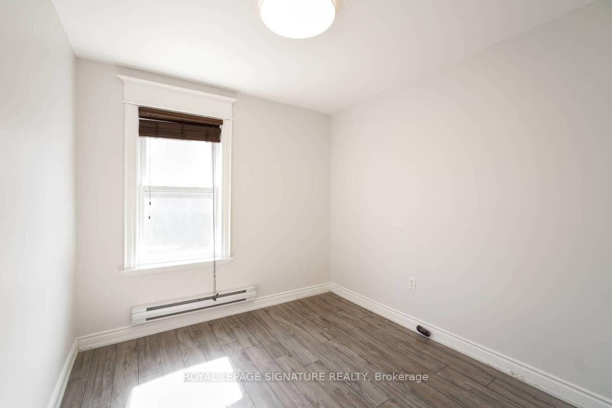 Photo 24 of 2079 Gerrard Street E, Toronto, East End-Danforth — HOMEH