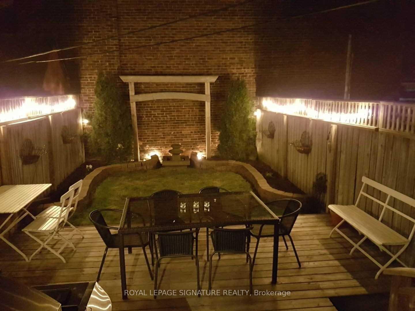 Photo 37 of 2079 Gerrard Street E, Toronto, East End-Danforth — HOMEH