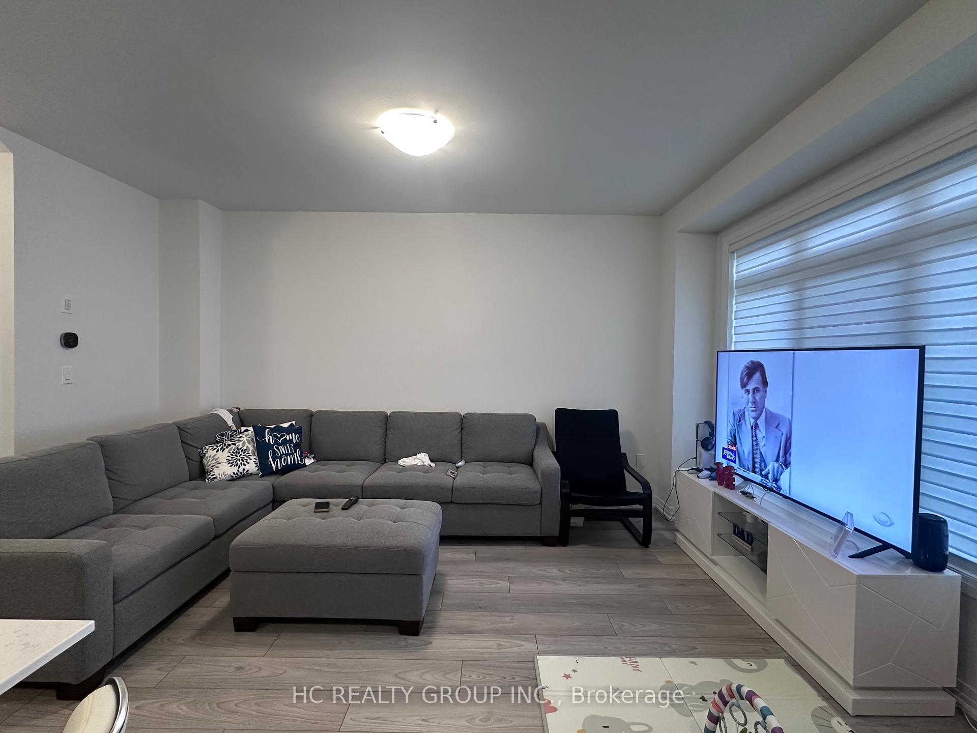 Photo 6 of 1018 Valhalla Terrace, Pickering, Rural Pickering — HOMEH