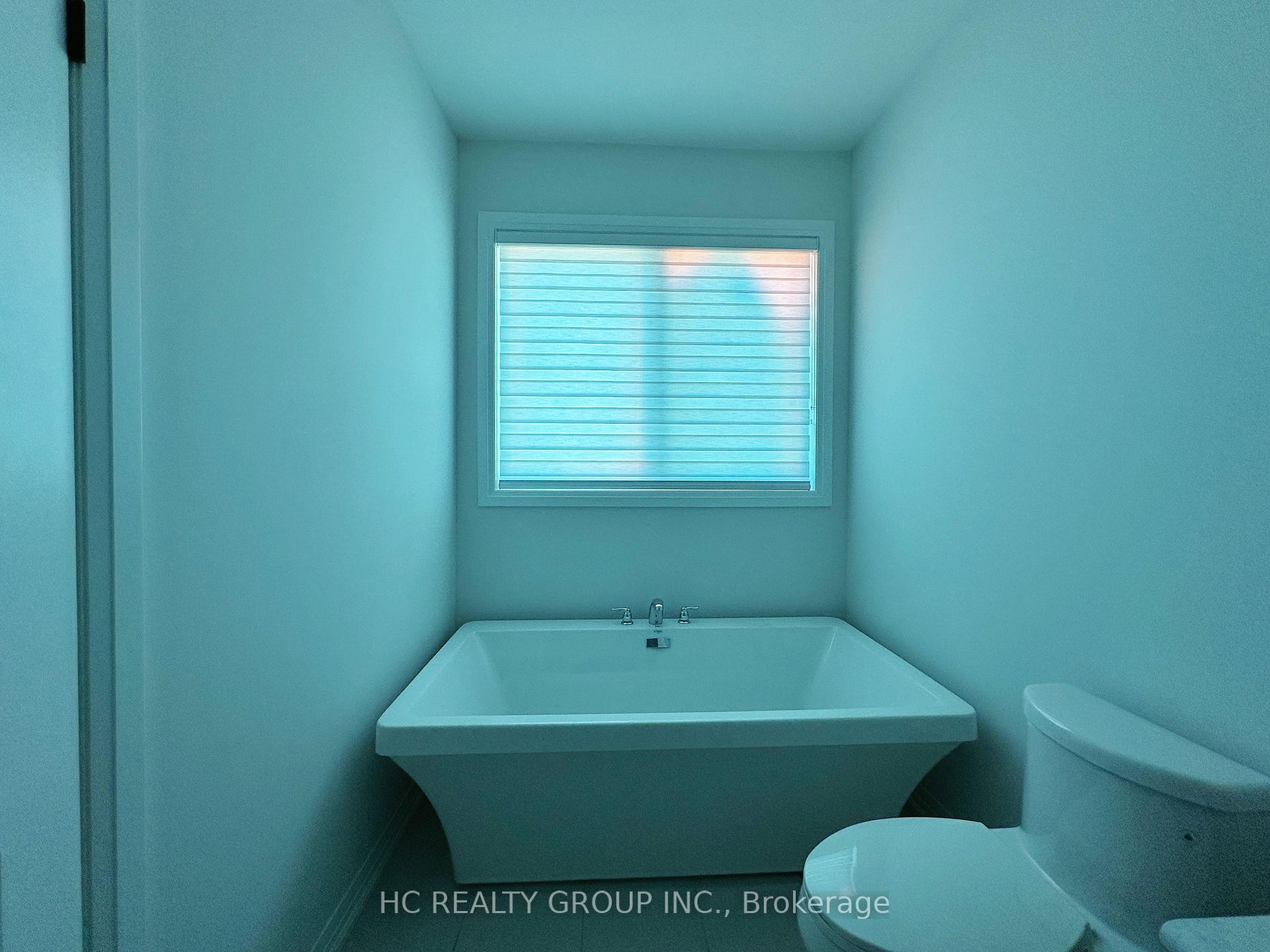 Photo 12 of 1018 Valhalla Terrace, Pickering, Rural Pickering — HOMEH