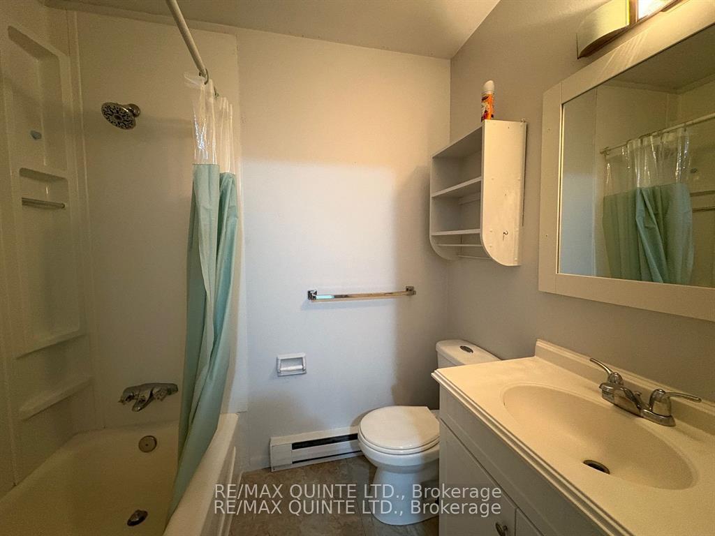 Photo 11 of Unit 5, 29 McNichol Avenue, Quinte West, Trenton Ward — HOMEH
