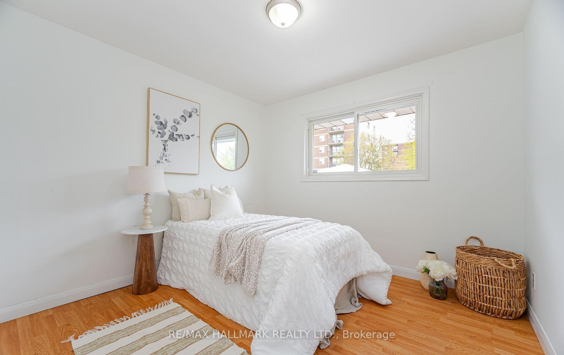 Photo 11 of Unit -MAIN LEVEL, 283 Porter Street, Oshawa, Lakeview — HOMEH