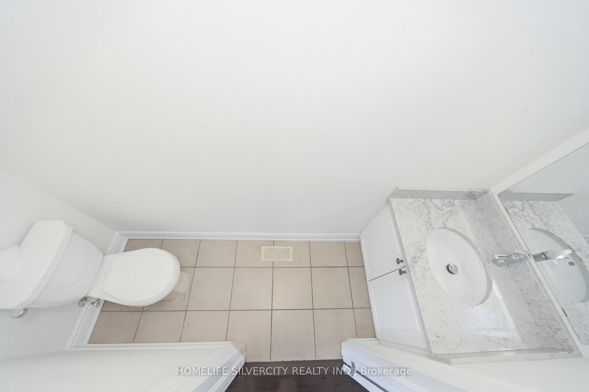 Photo 5 of 349 Inspire Boulevard, Brampton, Sandringham-Wellington North — HOMEH