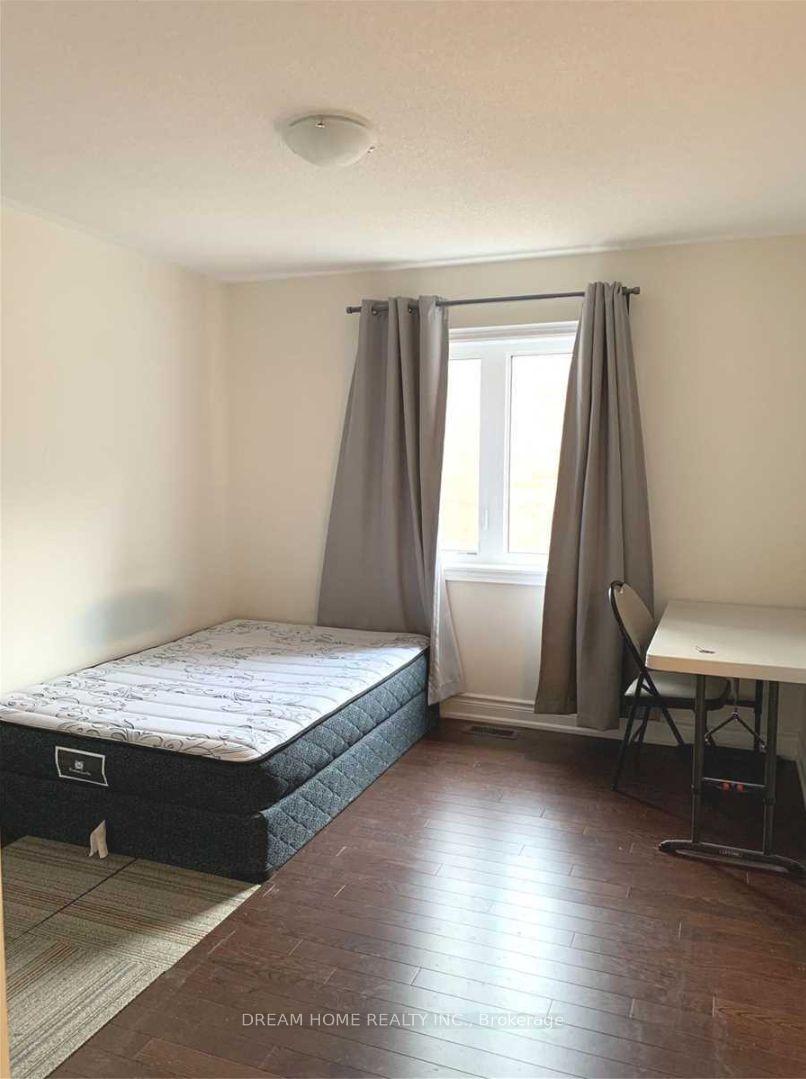 Photo 4 of 88 Mohandas Drive, Markham, Cedarwood — HOMEH