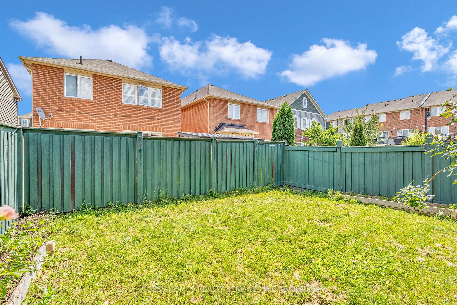 Photo 39 of 71 Haverty Trail, Brampton, Northwest Brampton — HOMEH