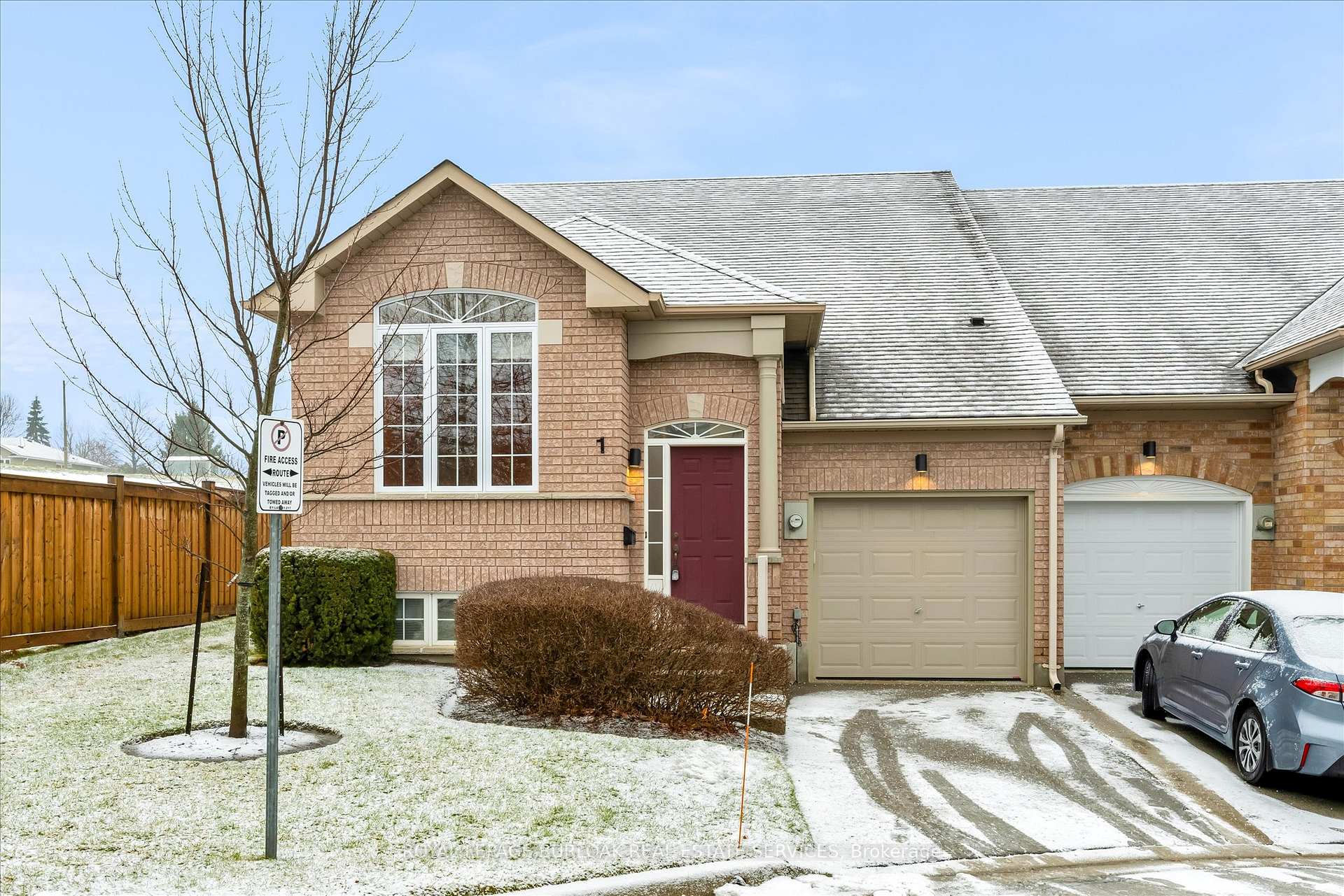 Front of Unit 1, 10 Davidson Boulevard