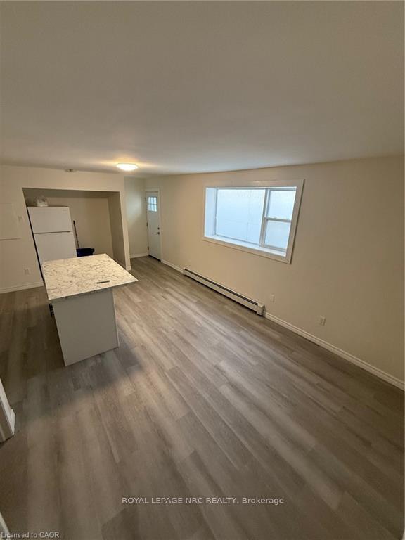 Photo 5 of Unit 4, 72 Hartzel Road, St. Catharines, Secord Woods — HOMEH