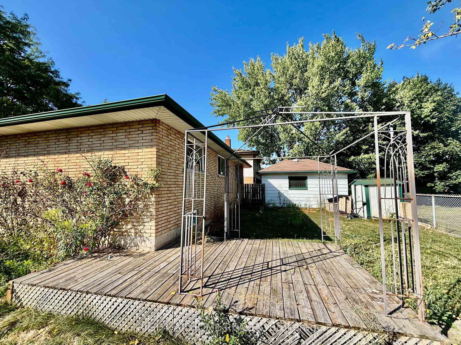 Photo 20 of 380 Christie Street, Grimsby, Grimsby Beach — HOMEH