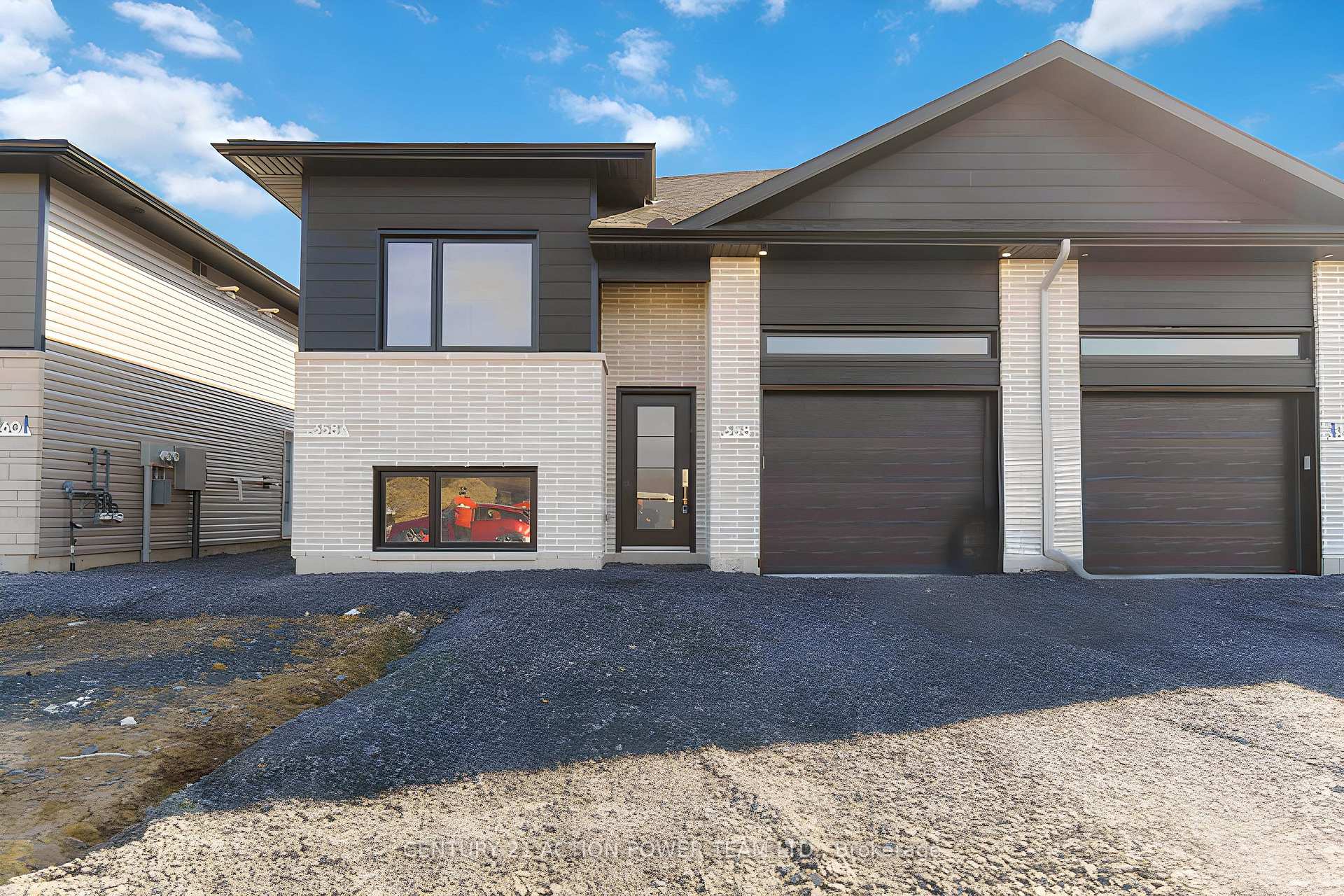 Photo 2 of 358 Hazel Crescent W, The Nation, Limoges — HOMEH