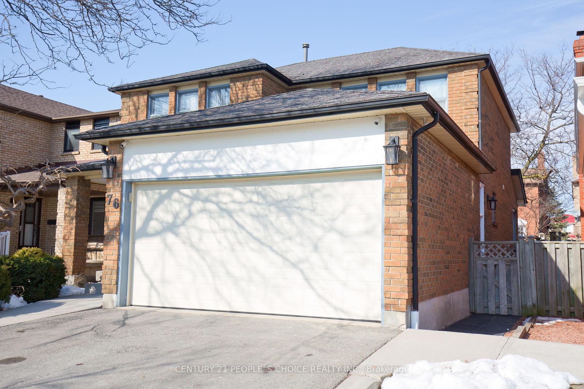 Front of 76B Stillwater Crescent