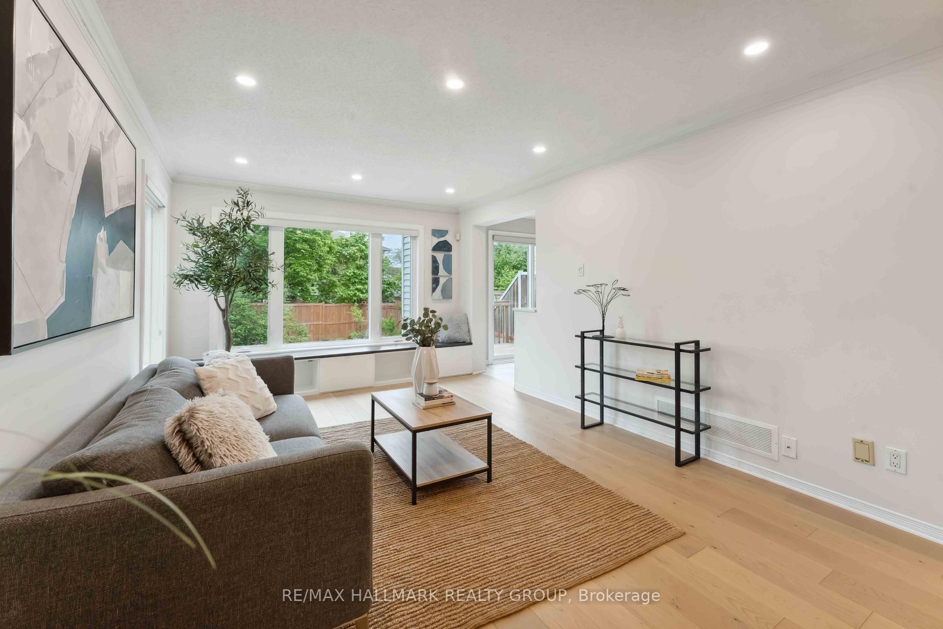 Photo 7 of 2 Maravista Drive, Ottawa, Barrhaven - Cedargrove/Fraserdale — HOMEH