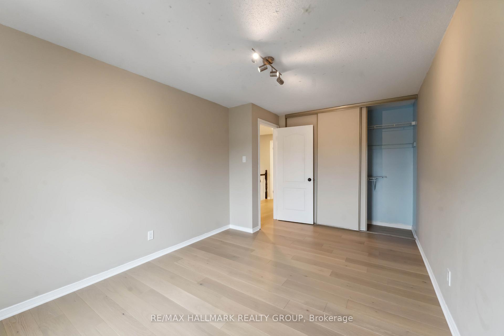 Photo 26 of 2 Maravista Drive, Ottawa, Barrhaven - Cedargrove/Fraserdale — HOMEH