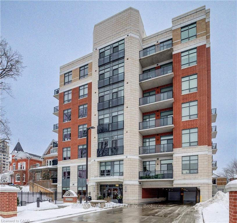 Front of Unit 317, 399 Queen Street S