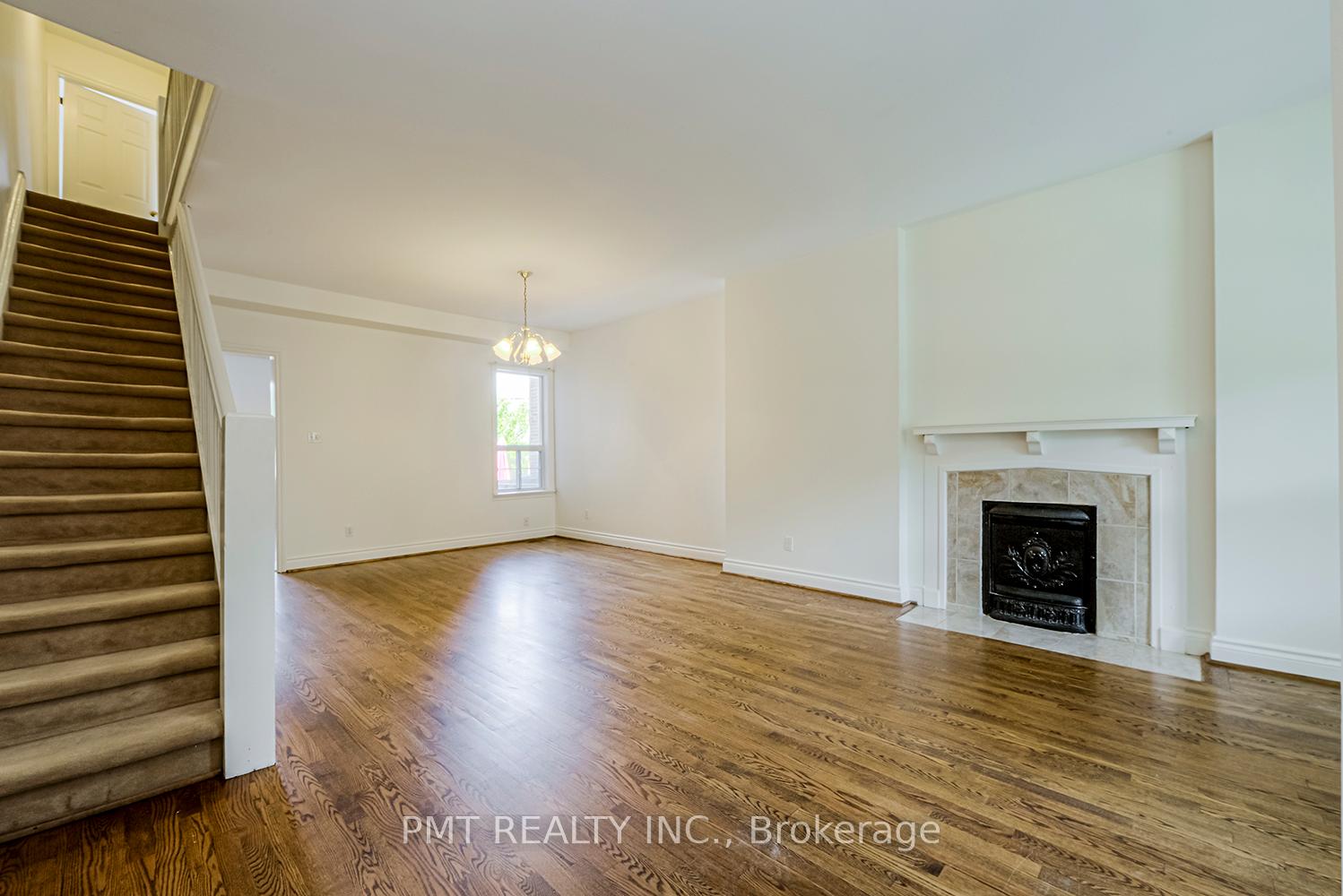 Photo 27 of 40 Garnock Avenue, Toronto, North Riverdale — HOMEH