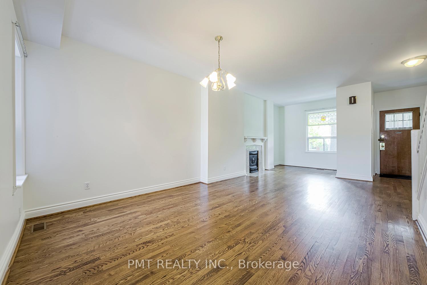 Photo 3 of 40 Garnock Avenue, Toronto, North Riverdale — HOMEH