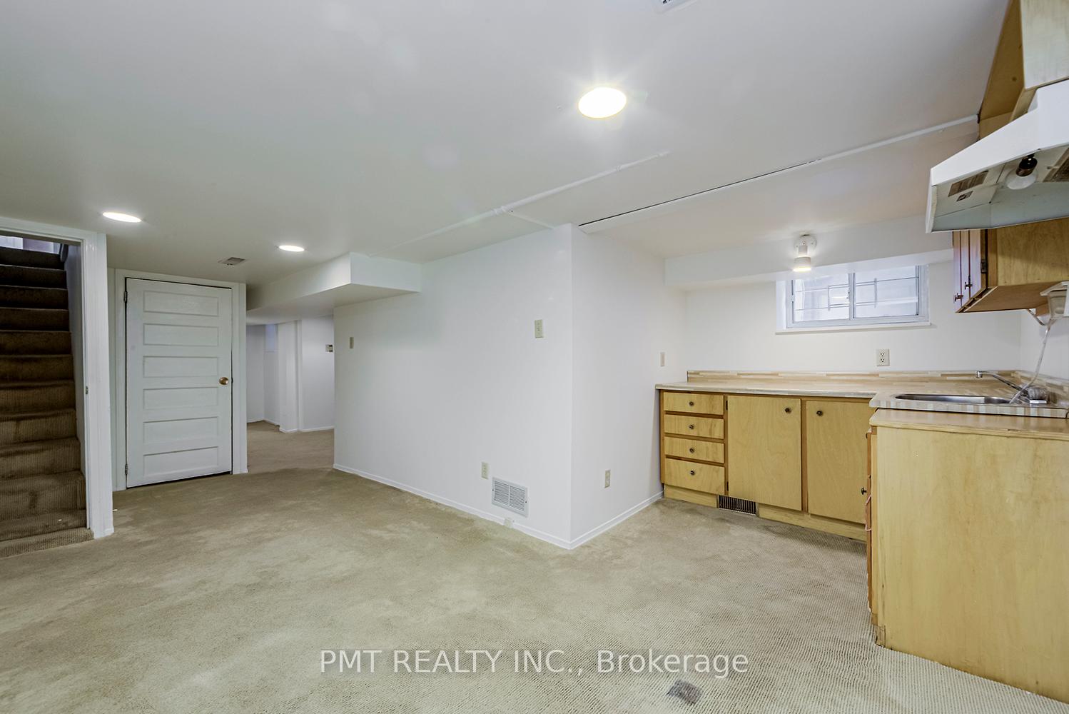 Photo 24 of 40 Garnock Avenue, Toronto, North Riverdale — HOMEH