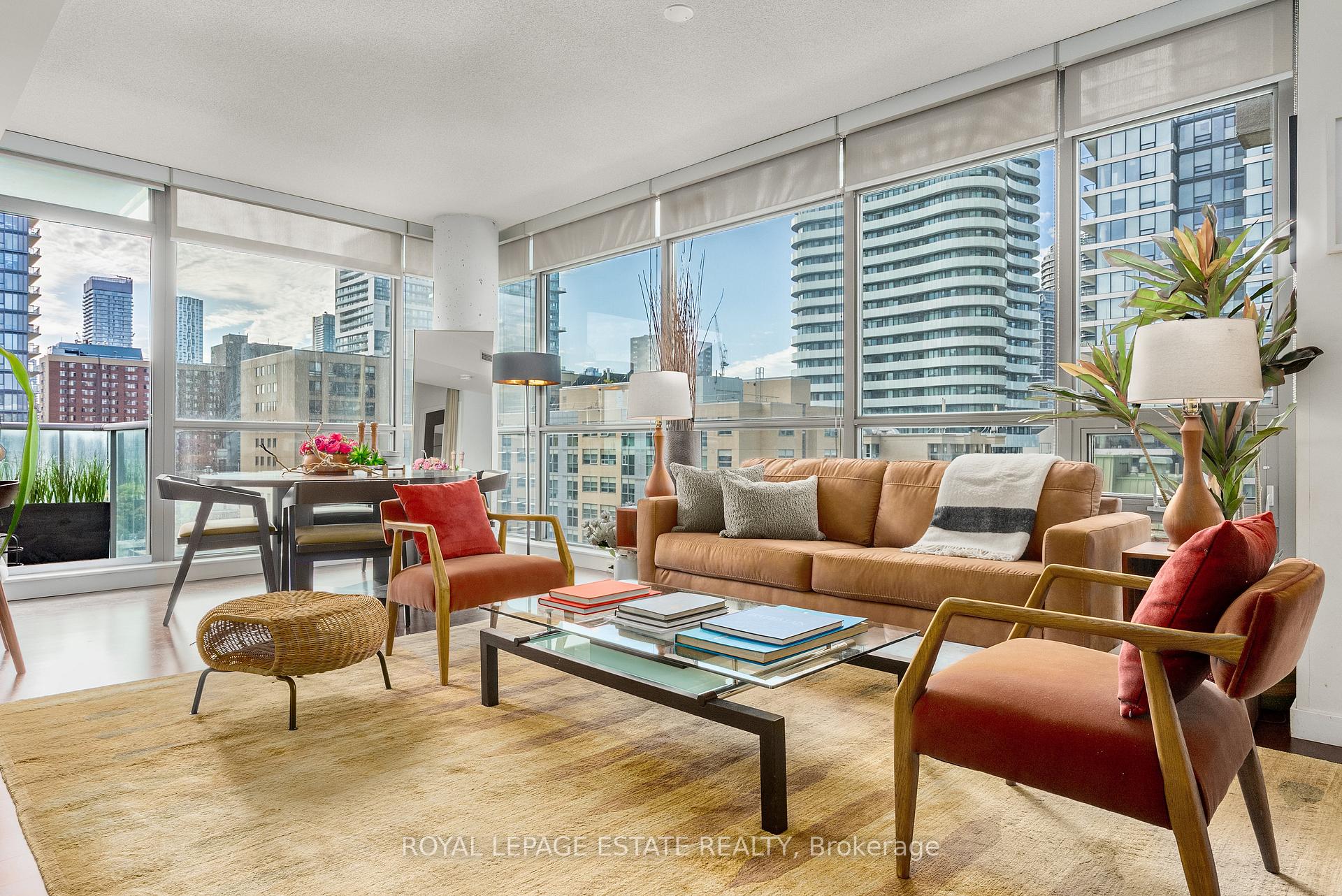 Photo 8 of Unit 1003, 281 Mutual Street, Toronto, Church-Yonge Corridor — HOMEH