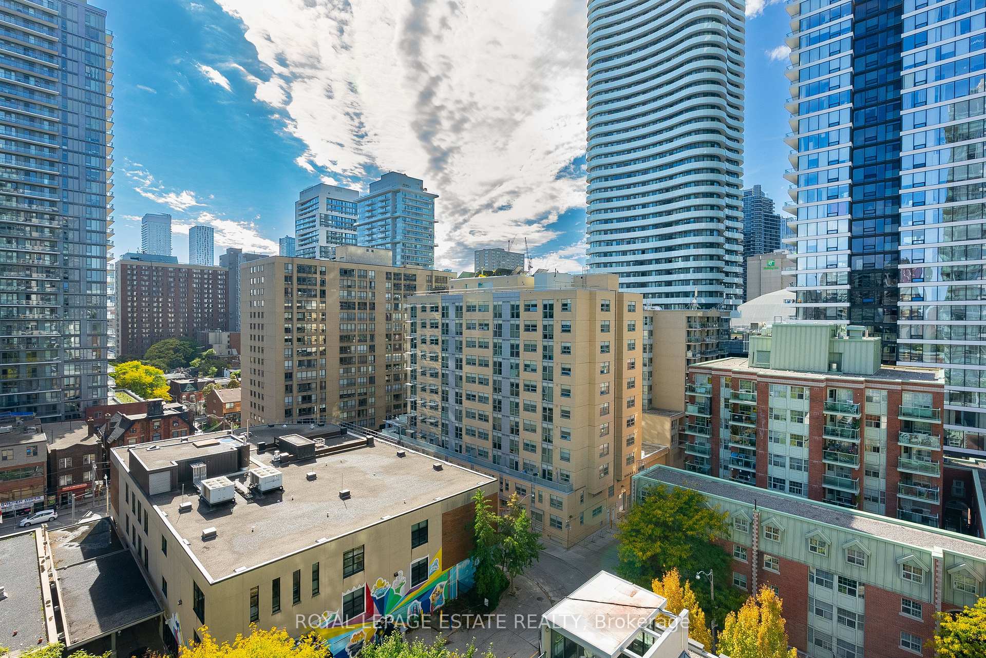 Photo 24 of Unit 1003, 281 Mutual Street, Toronto, Church-Yonge Corridor — HOMEH